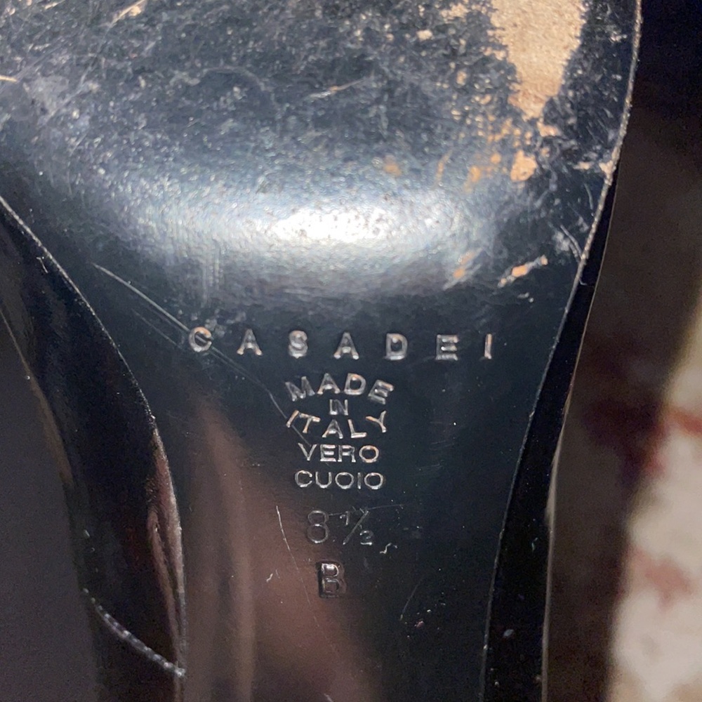 Casadei high heels size 8.5 black and white. - Picture 3 of 4